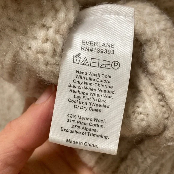 Everlane Wool Alpaca Cardigan - Picture 5 of 8